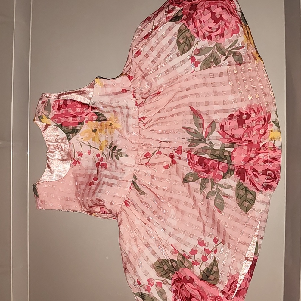 Floral pink dress